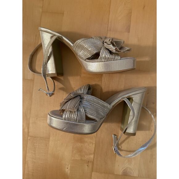 NEW Gold Bow Ankle Strap Bow Stacked Platform Heel 40/9 - Picture 2 of 4